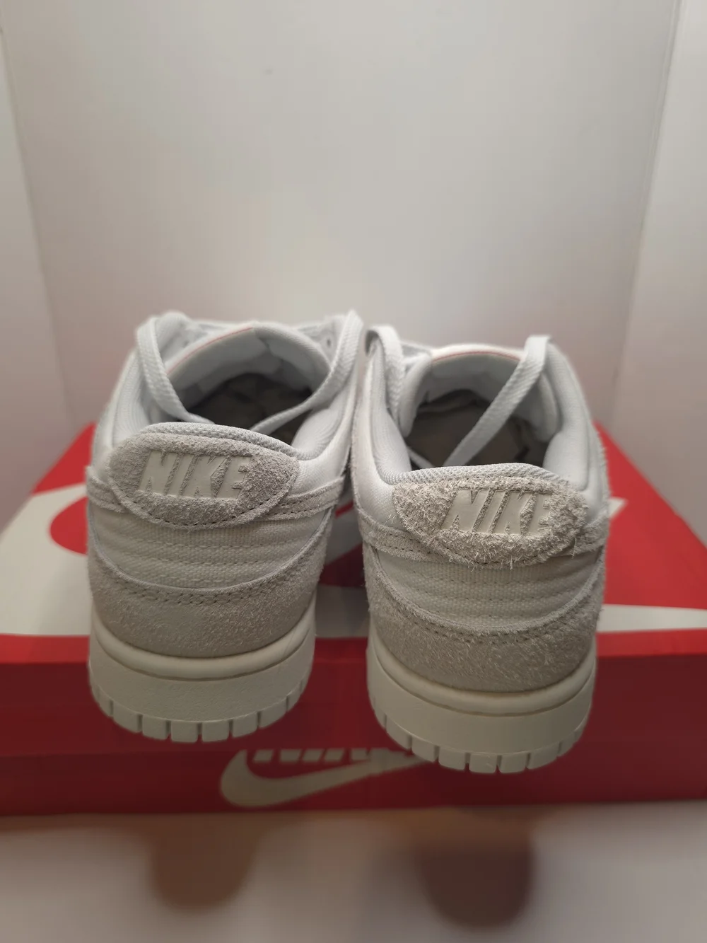 Nike Dunk Low Summit White/Photon Dust Suede size 8.5W/7M HJ5777-100